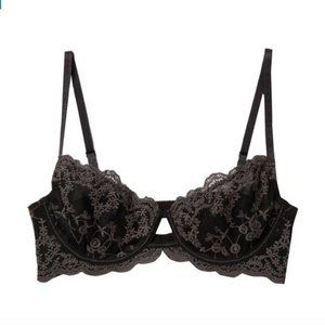 Free People Daydreamer Lace Bra Black 36C NWOT